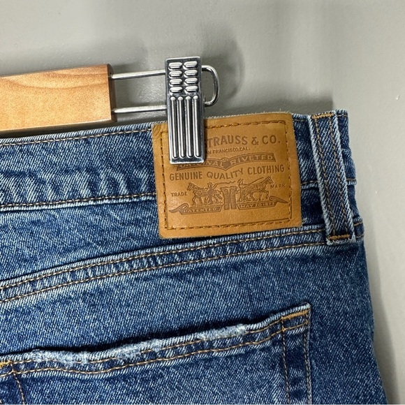 Levi’s Big E Wedgie Straight leg Jeans. - Picture 5 of 8